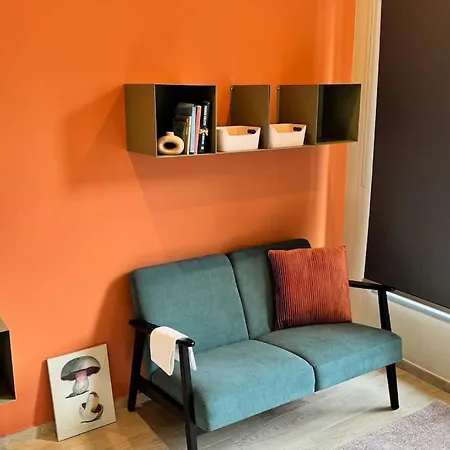 Apartment Resto 5 *