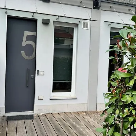 Apartment Resto 5